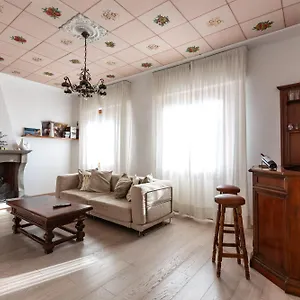  Appartamento Accogliente Casa A